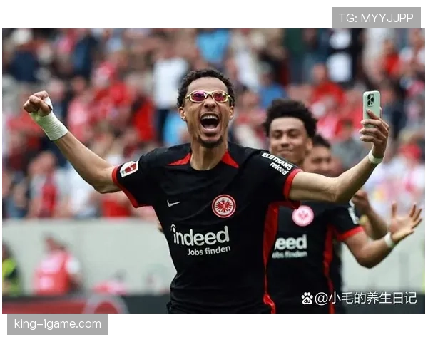 阿什拉夫引英超豪门争抢，转会市场再掀热潮