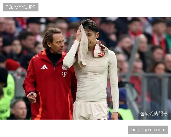 拜仁高位压迫反噬,防线频繁被打穿,防守体系稳定性面临考验 拜仁高位压迫反噬,防线频繁被打穿,防守体系稳定性面临考验