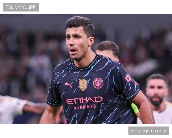 罗德里对曼城的战术价值:他的不可替代性如何体现在攻防体系? 罗德里对曼城的战术价值:他的不可替代性如何体现在攻防体系?